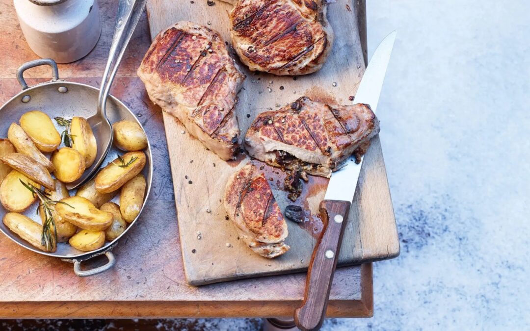 Schweinskotelett mit Steinpilz-Butter-Füllung